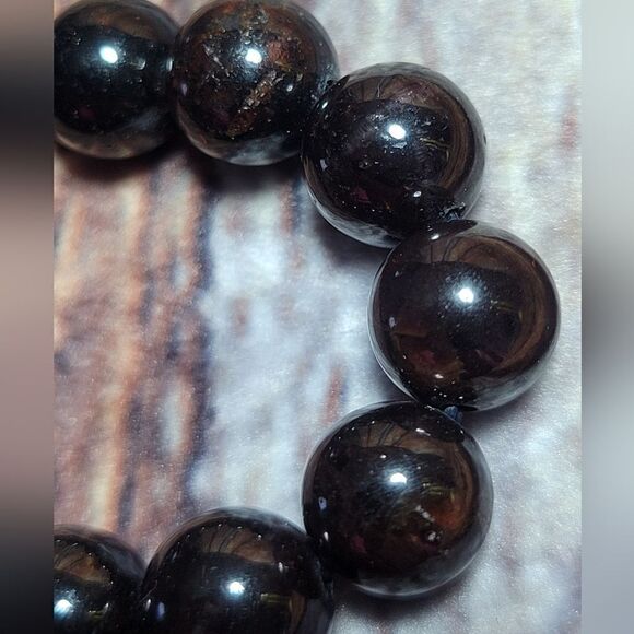 RedāGarnetāBeadedāBracelet - Picture 6 of 8